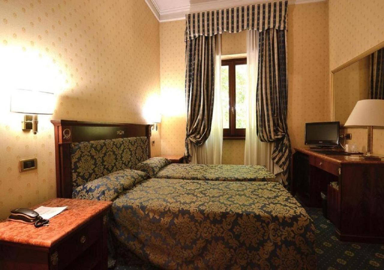 Hotel Cilicia Rome Buitenkant foto