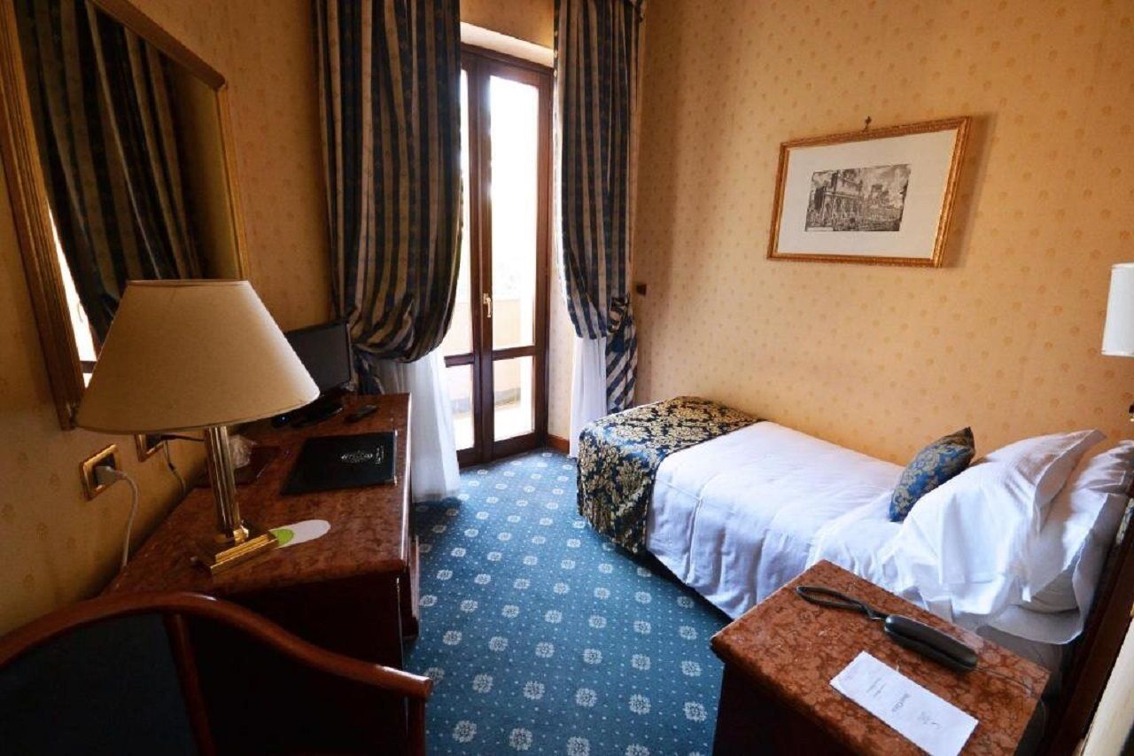 Hotel Cilicia Rome Buitenkant foto